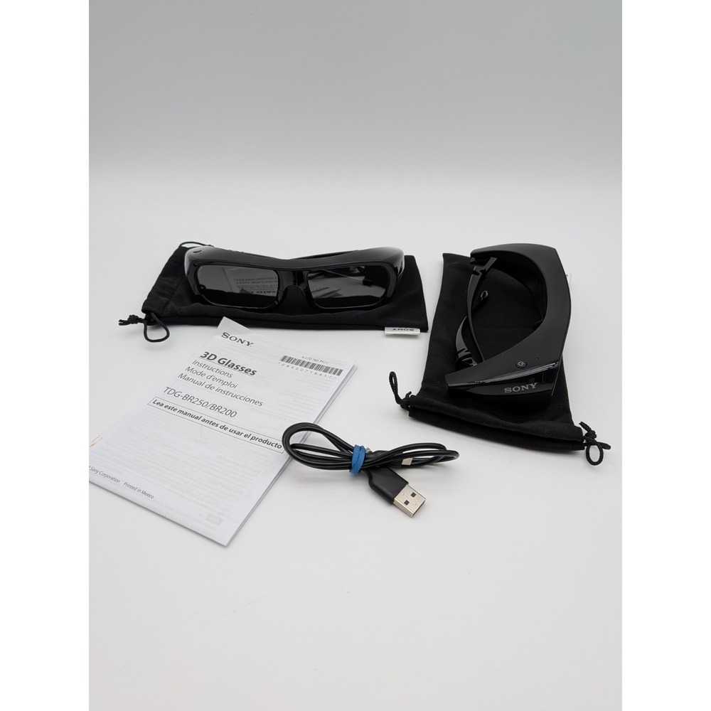 Sony 3D Glasses (x2) TDG-BR250 w Cases, Charger & Instructions. Power Tested.